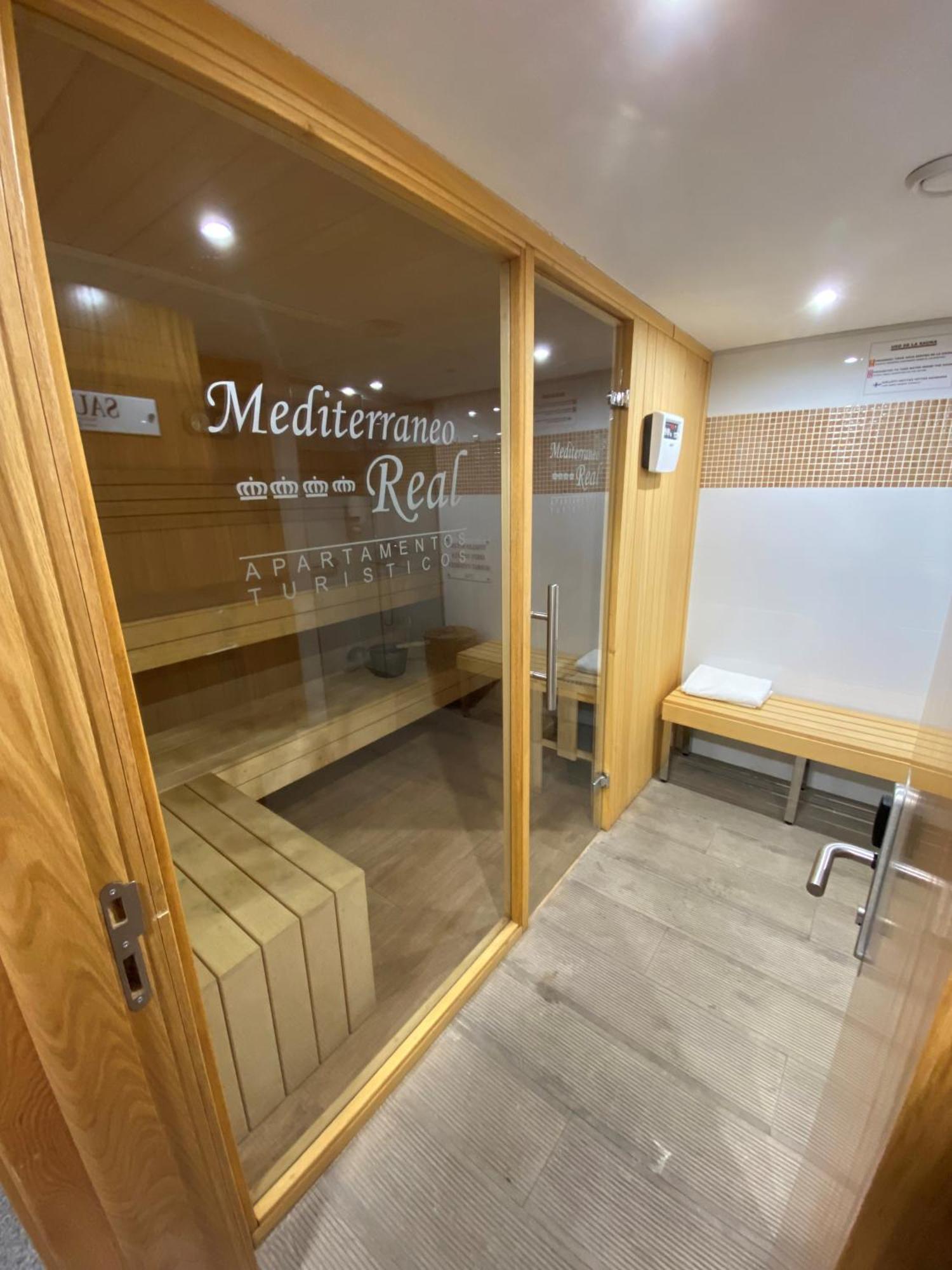 פואנגירולה Apartamentos Mediterraneo Real מראה חיצוני תמונה