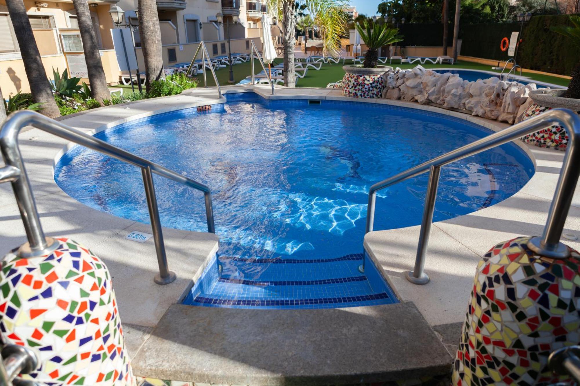 פואנגירולה Apartamentos Mediterraneo Real מראה חיצוני תמונה
