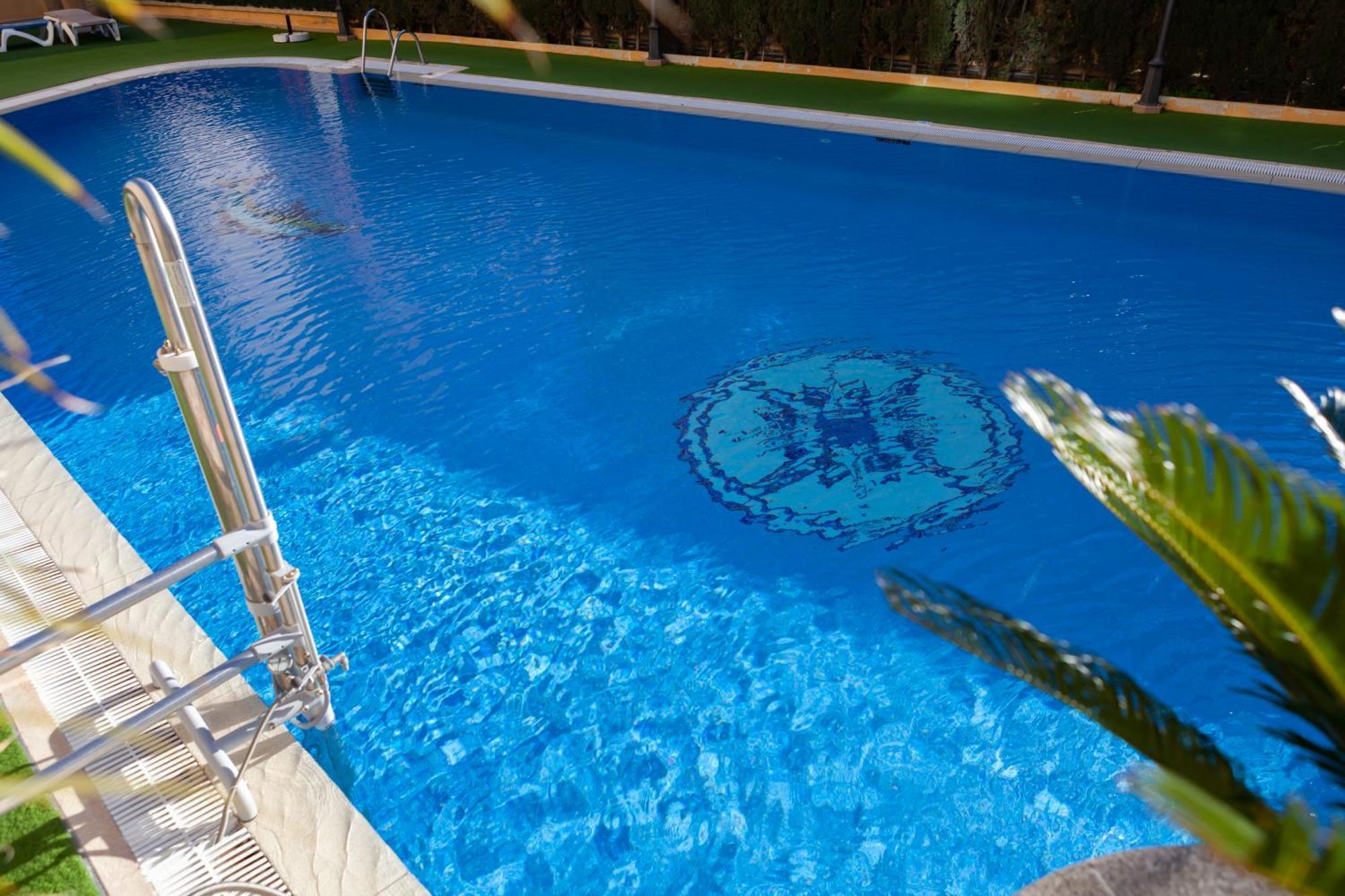 פואנגירולה Apartamentos Mediterraneo Real מראה חיצוני תמונה