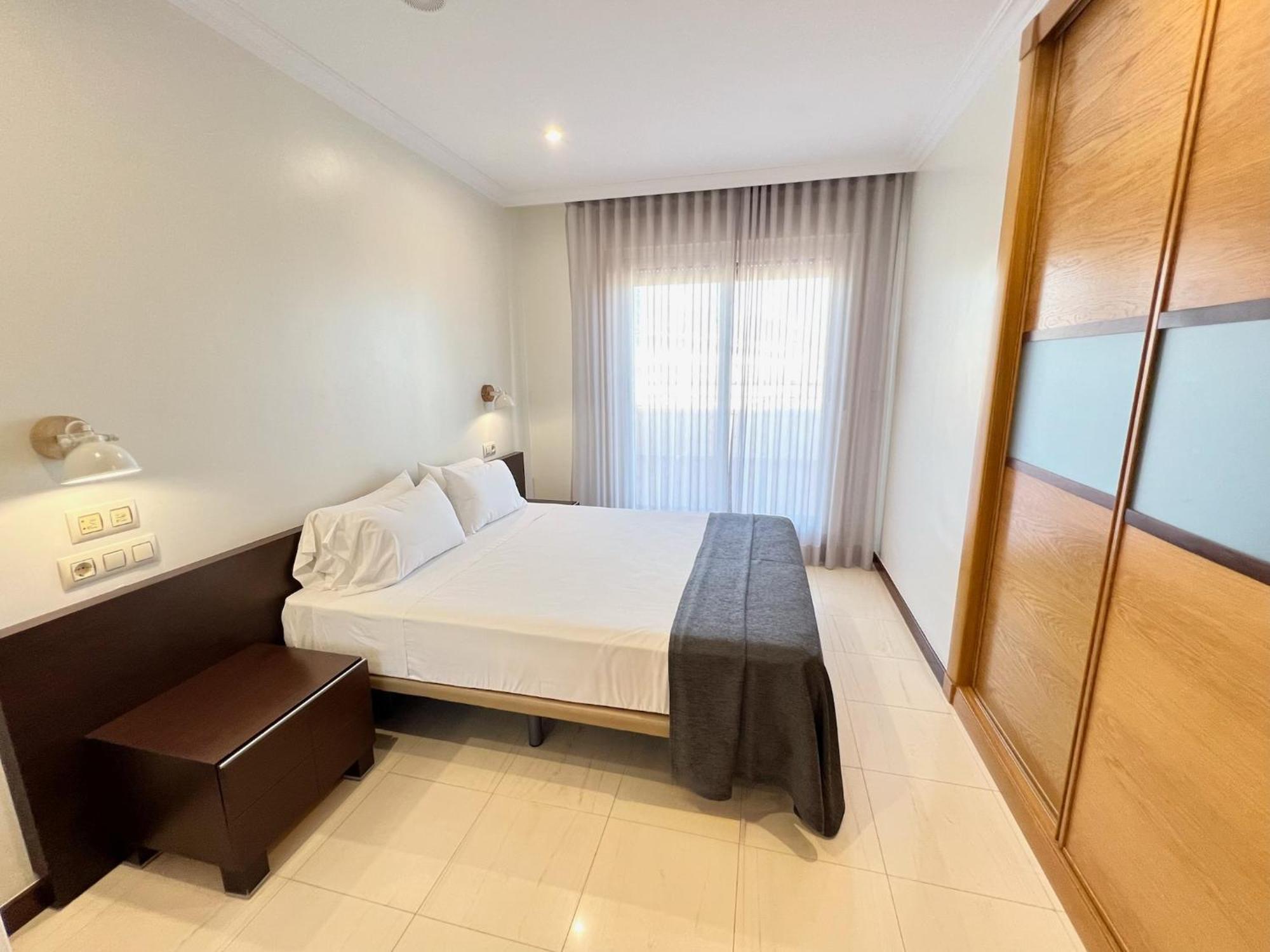 פואנגירולה Apartamentos Mediterraneo Real מראה חיצוני תמונה