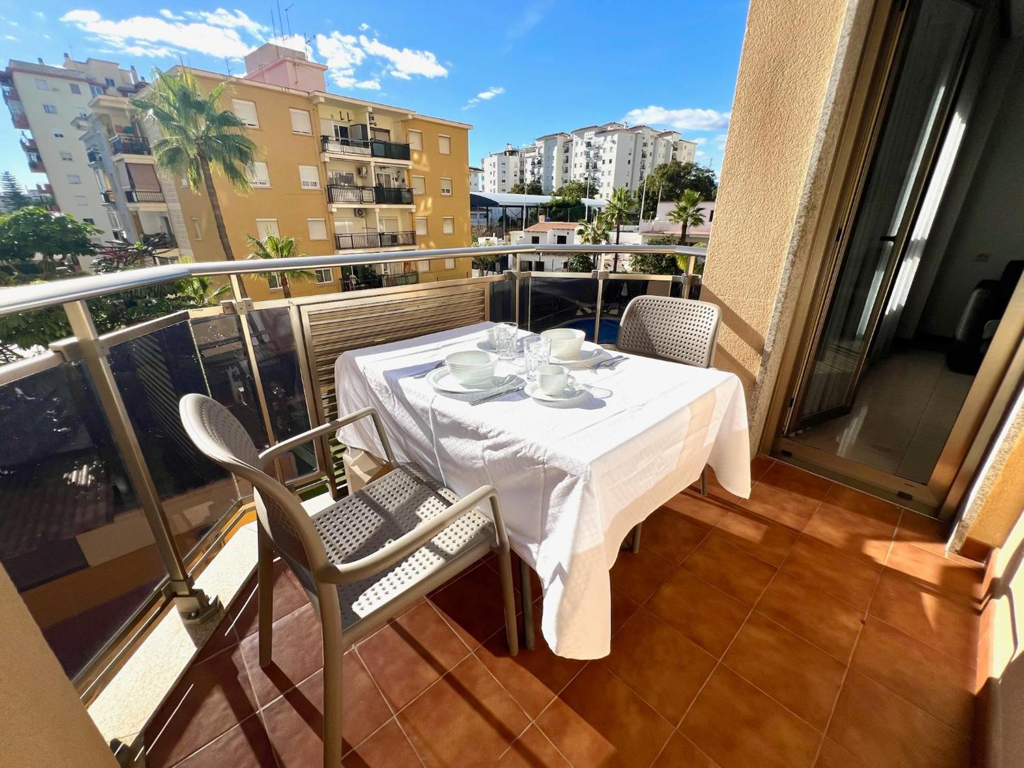 פואנגירולה Apartamentos Mediterraneo Real מראה חיצוני תמונה